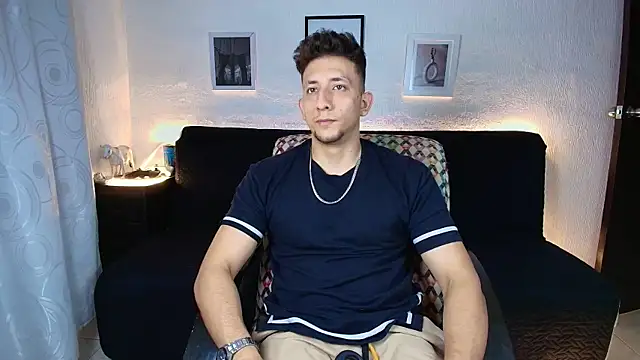 SR_EMILIOCUM Webcamshow