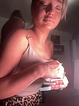 TaniaBliss Webcam show