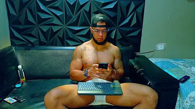 Jacob_Lux_ Show in webcam
