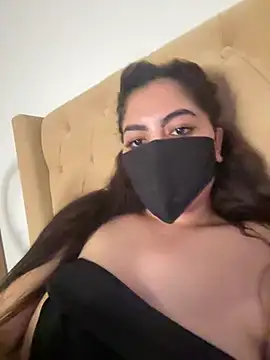 Hot-Queen-sarah 웹캠 쇼