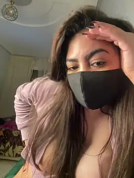 Hot-Queen-sarah 现场XXX聊天