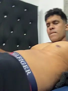 Tonyvelvet Webcam-Show