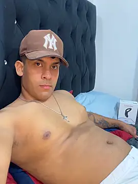 Tonyvelvet Webcamshow