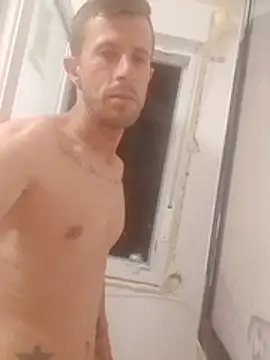 parpaleaboy: διαδικτυακό σόου στην κάμερα