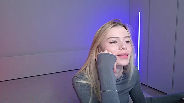 Show modela i_sweet_bunny_ na web-kameri