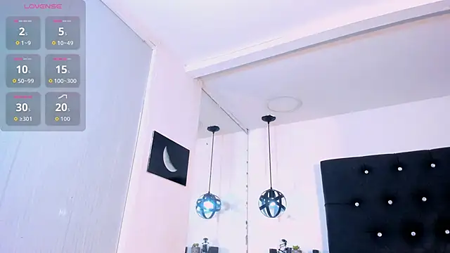 miss__yissellのウェブカメラショー