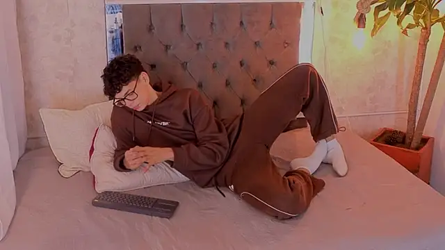 mateo_vegas_ Webcam show