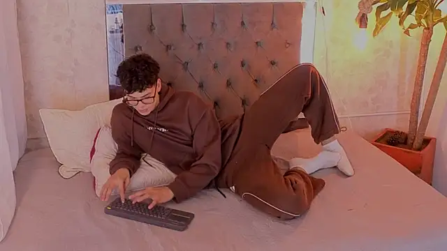 Webkamerová show mateo_vegas_