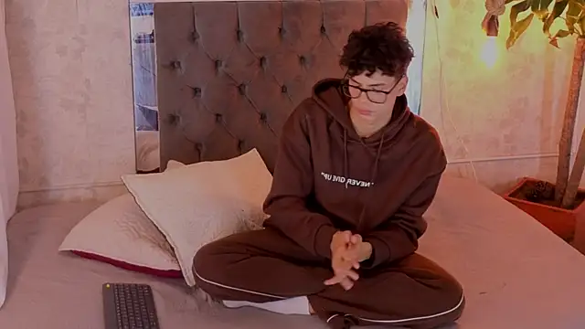 mateo_vegas_n Webbikameraesitys