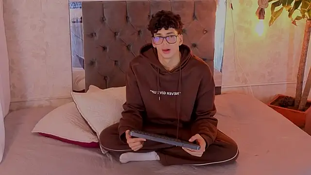 mateo_vegas_n Webbikameraesitys