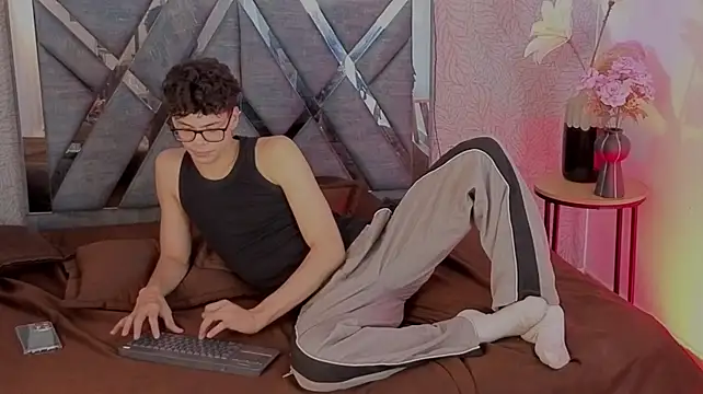 mateo_vegas_'s Webcam Show