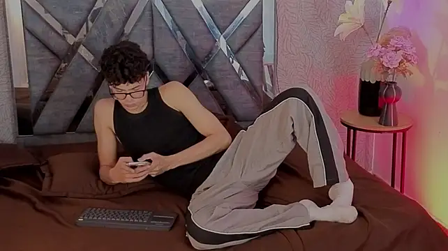 mateo_vegas_ Show in webcam