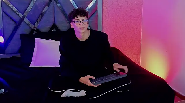 Webkamerová show mateo_vegas_