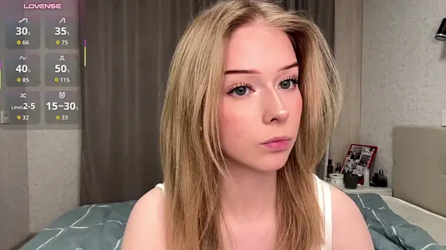 EmilyMint Adlı Modelin Web Kamerası Şovu