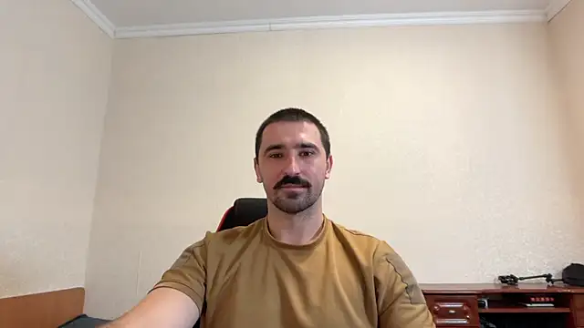 Webkamerová show Hard__to__resist