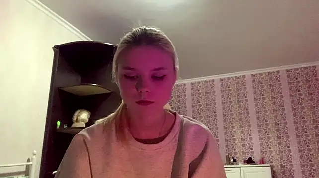 EdwinaDespresn Webbikameraesitys