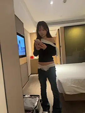 Max727_ 网络视讯表演