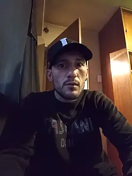 UruUru12 Webcam Show