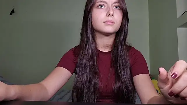 دردشة JoanieBelrose الجنسية المباشرة