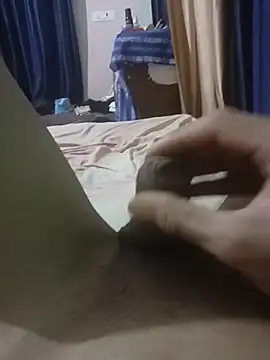 only4girls12 Шоу с уебкамера