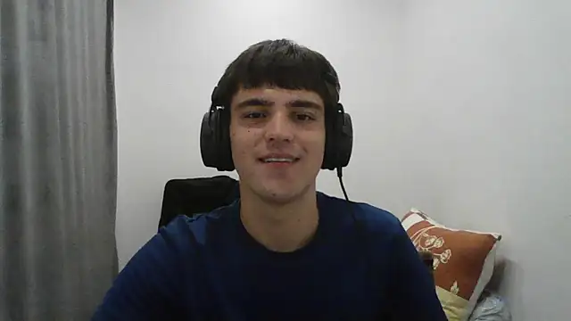 Milocki_g's Webcam Show