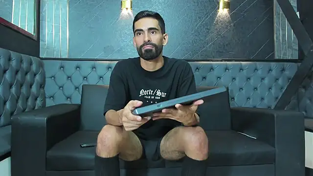 Webkamerová show Andres_Bless