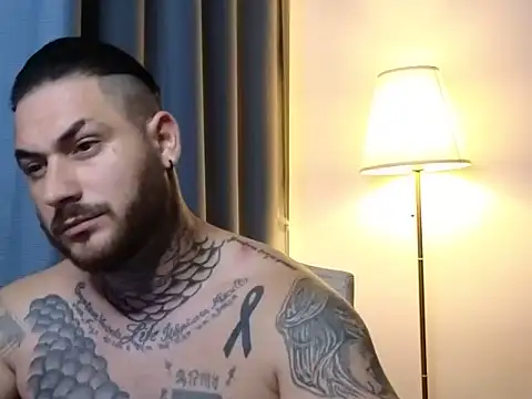 ReyPontiProd Show in webcam