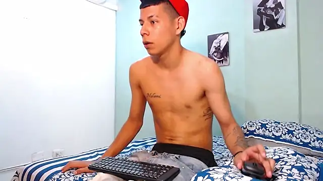 Webkamerová show charlie_adams1