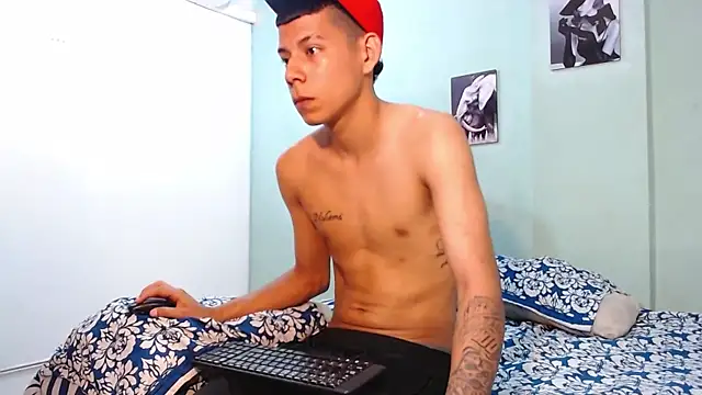 Show Webcam de charlie_adams1