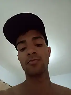 Show modela sant_mod na web-kameri