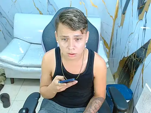 tommymiller20 webcam show