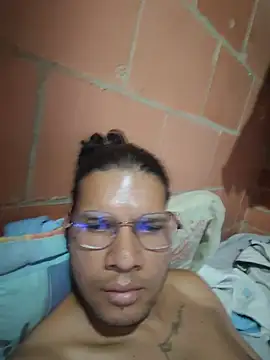 hacheramitez1996 webcam show