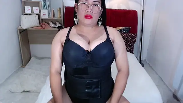 hugecockpaula – webcam-show