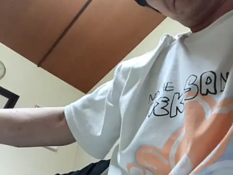 yoshi07418 网络视讯表演