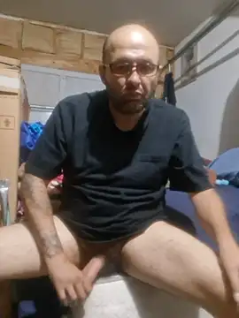 DickNasty6908: διαδικτυακό σόου στην κάμερα