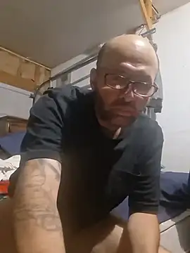 DickNasty6908 Show in webcam