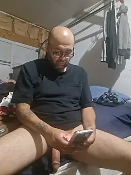 DickNasty6908: διαδικτυακό σόου στην κάμερα