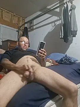 Pokazy przed kamerką – DickNasty6908