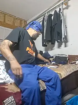 DickNasty6908: διαδικτυακό σόου στην κάμερα