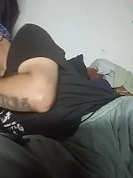 DickNasty6908: διαδικτυακό σόου στην κάμερα