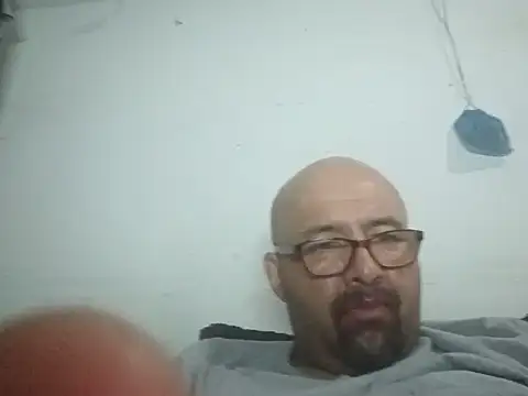 DickNasty6908 Show in webcam