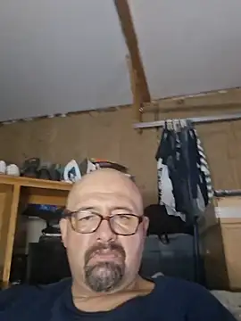 DickNasty6908 Show in webcam