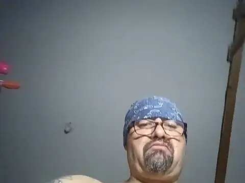 הופעת וובקאם של DickNasty6908