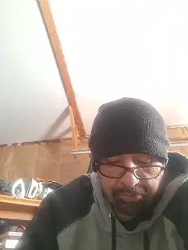 Show modela DickNasty6908 na web-kameri