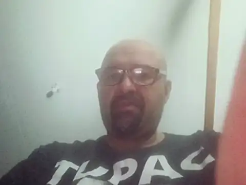 DickNasty6908 Show in webcam
