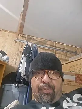 Show modela DickNasty6908 na web-kameri