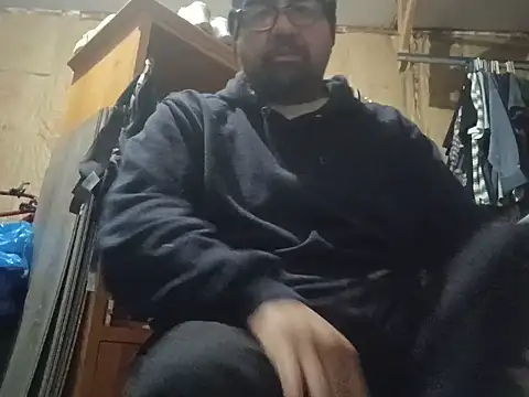 DickNasty6908 Webcam-Show