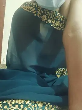הופעת וובקאם של diya2569sen