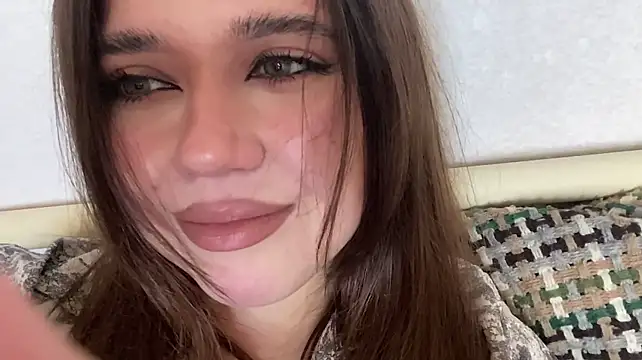 צ'אט XXX בשידור חי של JaquelynObando