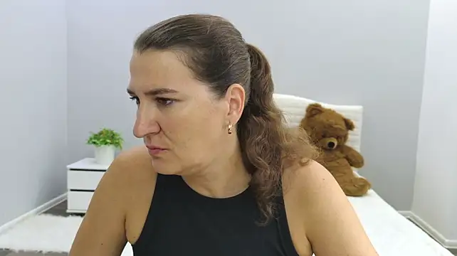 Вебкам-шоу SilviaFreeya